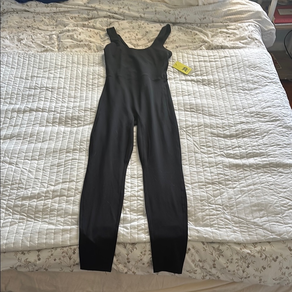 Elegant Black Sleeveless Jumpsuit